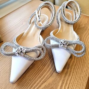 MACH & MACH 10mm Double Bow white satin flats